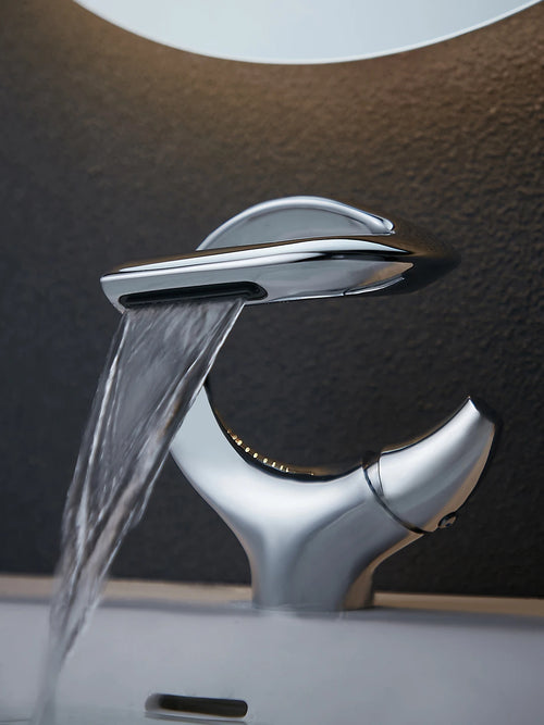 Torneira de lavatório de banheiro, Torneira misturadora de água quente e fria em cachoeira, Guindaste único, Torneira misturadora preta cromada, Novo design