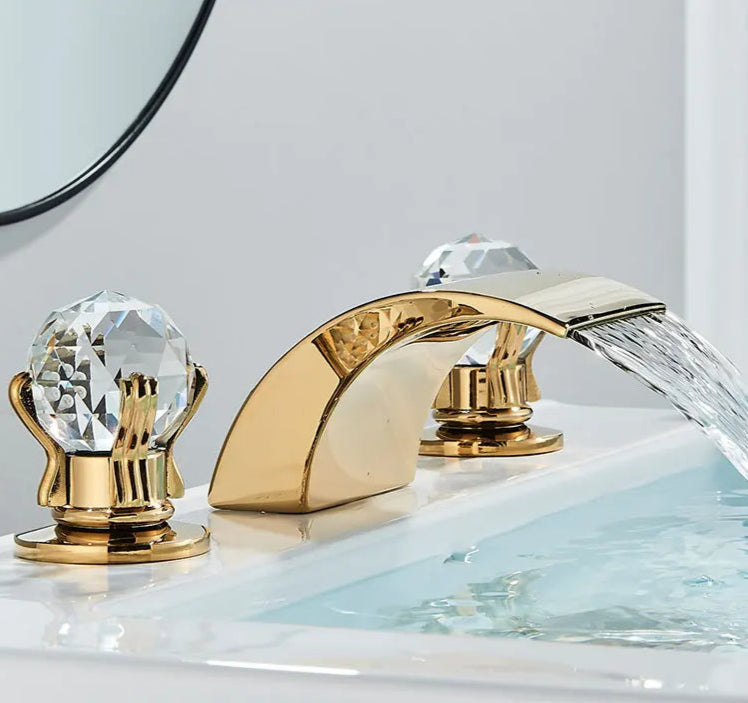 Torneira da bacia do banheiro cristalina alça dupla pia quente e fria torneira misturadora da pia do banheiro deck montado bacia 3 conjunto torneira da banheira