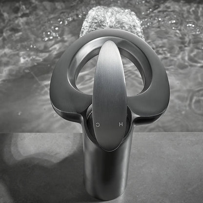 Single Handle Cachoeira Torneira Do Banheiro, Torneiras De Bacia Preta, Torneira Misturadora De Banho, Pia De Latão, Guindaste De Água, Prata, 855964