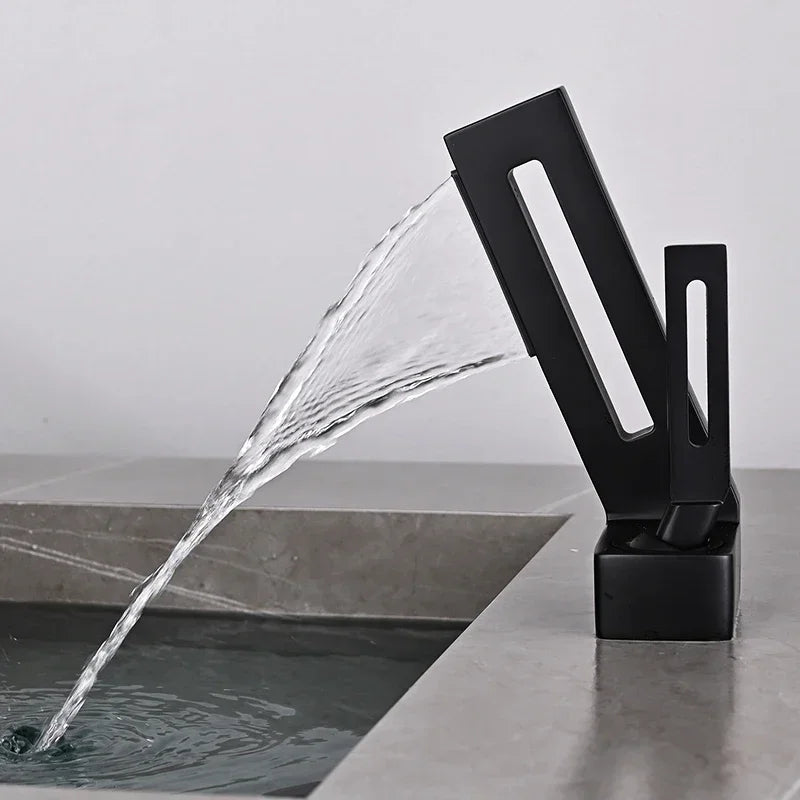 Torneira de cachoeira para banheiro, Torneira de pia de latão, Torneira misturadora de água quente e fria, Esvaziada, Design criativo